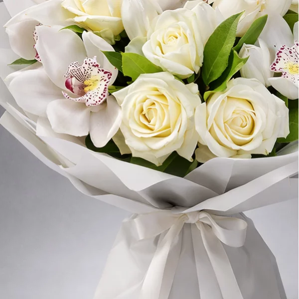 Ты у меня одна - букет из роз и орхидей